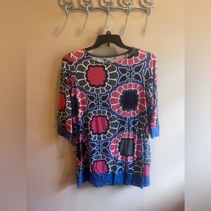 Boden floral tunic.  Very soft and stretchy. Size 18.